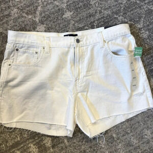 GAP Womens Denim Shorts Size 14/32 Stride Cutoff Raw Hem White Summer NWT $59.99